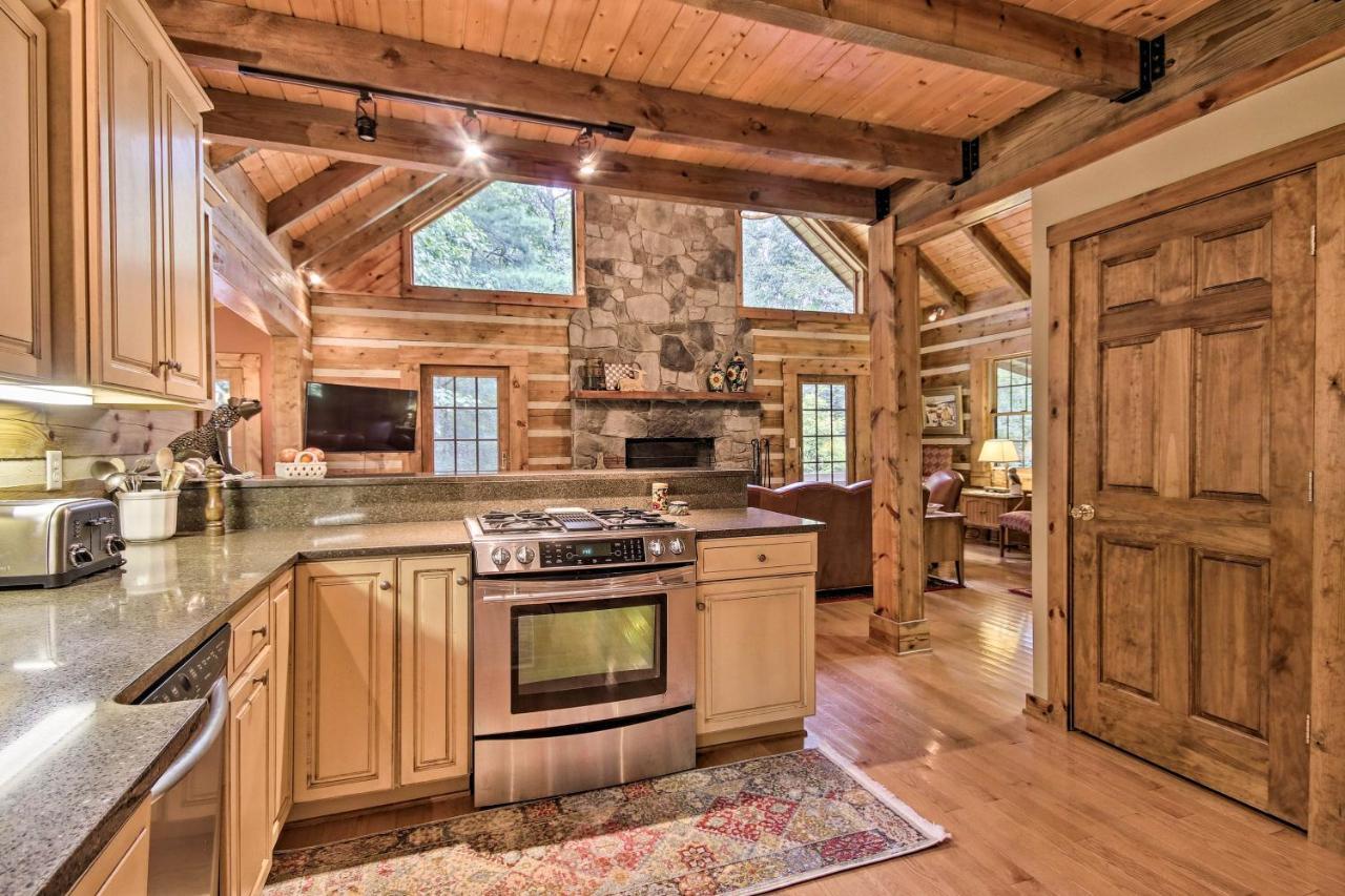 Creekside Berkeley Springs Cabin On 35 Acres! Extérieur photo
